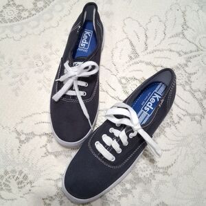 Keds Size 6 Ortholite Lace-Up Fashion Casual Sneakers Navy Canvas Women WF34200M